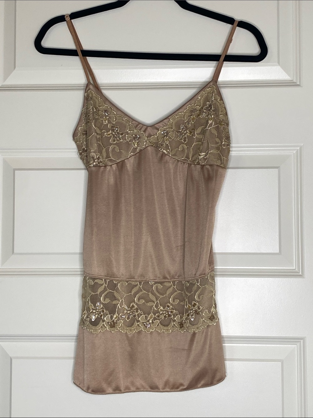 Y2K Gold-Trim Lace Cami